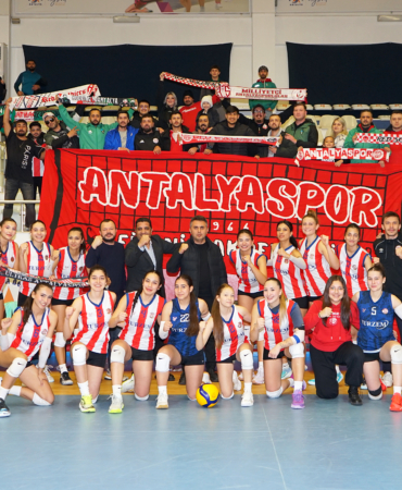 Filenin Akrepleri Sezonu Galibiyetle Tamamladı!