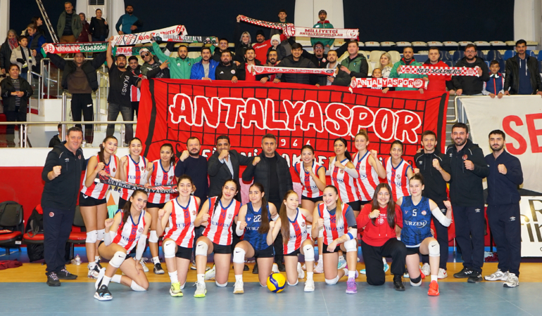 Filenin Akrepleri Sezonu Galibiyetle Tamamladı!