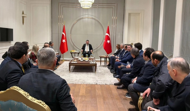 Esnaf Sorunları Cumhurbaşkanı Yardımcısına İletildi