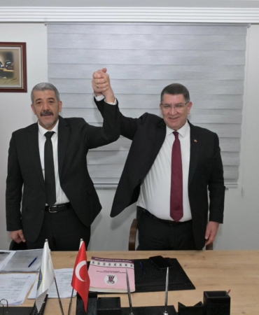 Finike Esnafında Yeni Dönem: Ali Çoban Görevde!