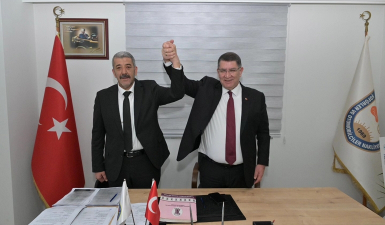 Finike Esnafında Yeni Dönem: Ali Çoban Görevde!