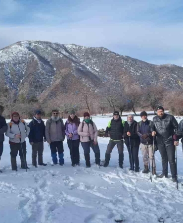 Doğaseverlerden kar yürüyüşü