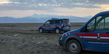 Avda başından vurularak ağır yaralandı