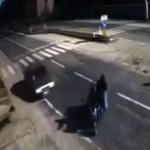 Otomobilin çarptığı üçtekerdeki anne ölürken, oğlu ağır yaralandı