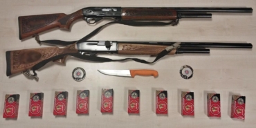 Polis; tüfek, uyuşturucu, tarihi eser ele geçirdi