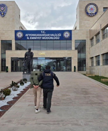 FETÖ ve DEAŞ üyeleri yakalandı