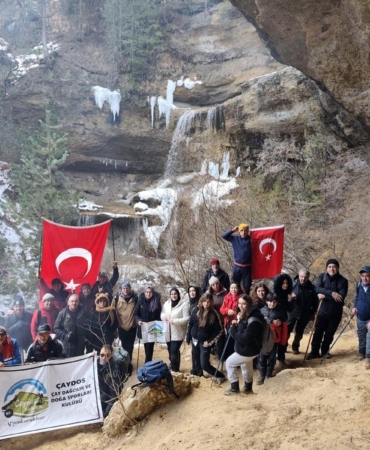 Donan Su Uçtu Şelalesi’ne ziyaret