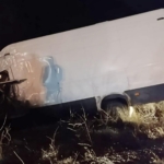 Minibüs şarampole devrildi: 2 yaralı