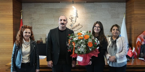 Başkan Kotan, Gençlerle Demokrasi Üzerine Konuştu