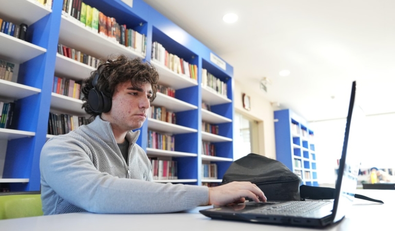 Konyaaltı Kütüphaneleri: Huzurlu Okuma Alanları