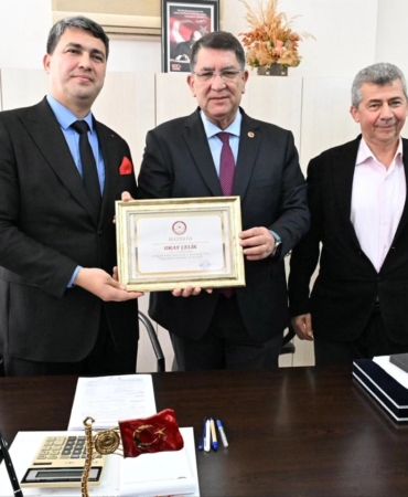 Kemer’de Yeni Dönem: Okay Çelik Göreve Başladı!