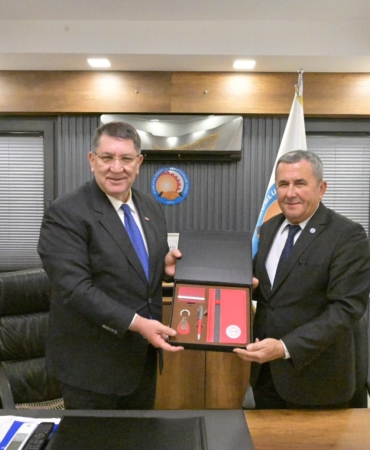 Kumluca Esnafı, Yeni Yönetimle Güçleniyor!
