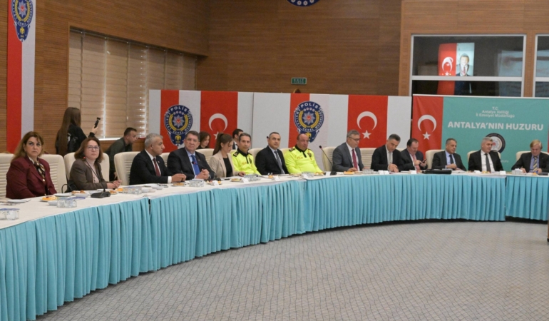 Antalya’da Eğitimde Güvenli Adımlar Atılıyor!