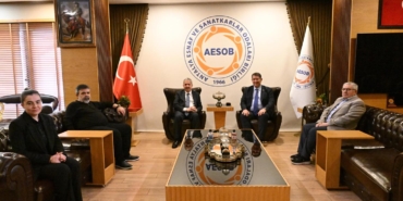 Esnaf Talepleri Bakan Yardımcısıyla Ele Alındı