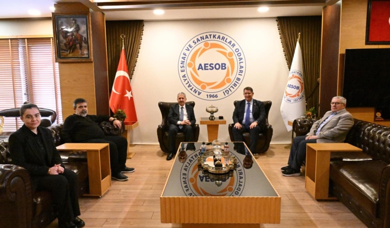 Esnaf Talepleri Bakan Yardımcısıyla Ele Alındı