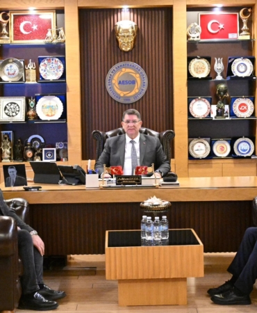 Tanık’tan Antalya Esnafı’na Ziyaret