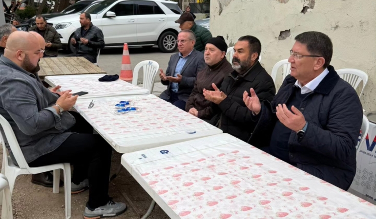 Merhume Hasibe Büyükgebiz’e Taziye Ziyareti