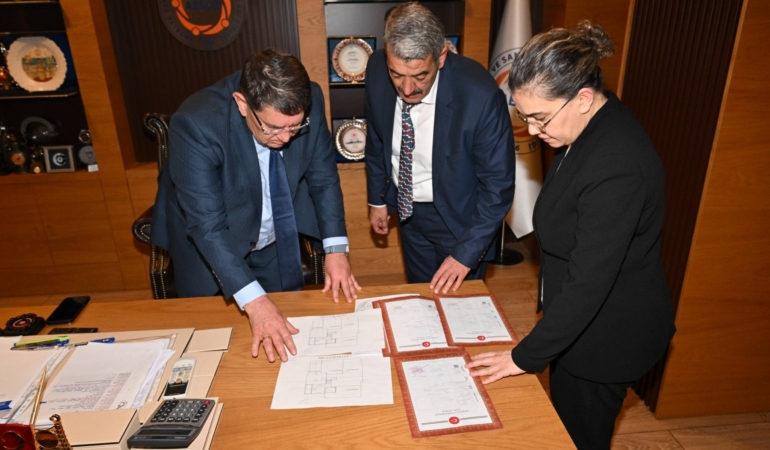 Ali Çoban’dan Antalya Esnaf Birliği’ne Ziyaret