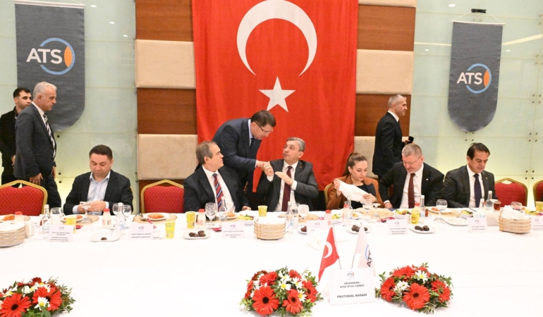 ATSO İftarında Protokol Buluşması Gerçekleşti!