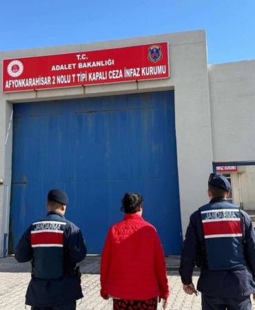 Hırsızlık hükümlüsü yakalandı