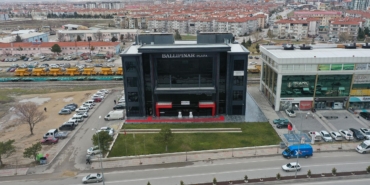 Diş hekimi Nevzat Ballıpınar: Kendi kendine yeten üst segment bir klinik kurduk