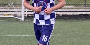 Minibüsle çarpışan motosikletin sürücüsü hayatını kaybetti