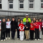 Polisten ‘Okul Geçidi Görevlileri’ eğitimi