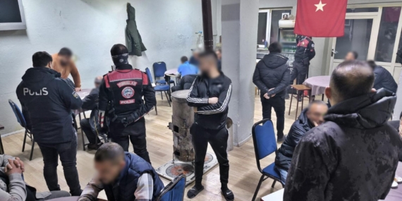 Polis, huzur operasyonu düzenledi