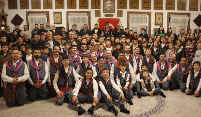 Öğrenci ve velilere ‘Yaren Gecesi’ düzenlendi