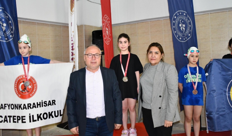Yüzme yarışmaları sona erdi