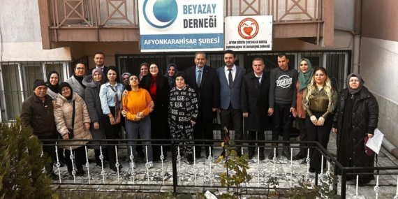 Rektör Aslan, Ulusal Otizm Konfederasyonu’u ziyaret etti