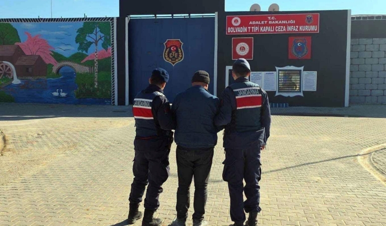 Jandarmanın gözaltına altığı 50 şüpheliden 18’i tutuklandı