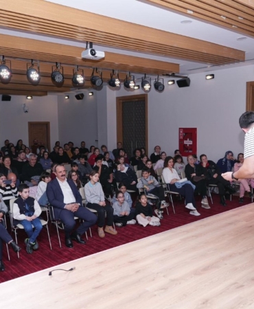 Konyaaltı’nda Doğaçlama Tiyatro Heyecanı!