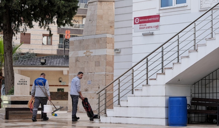 Konyaaltı’nda Camiler Ramazan’a Hazırlanıyor!