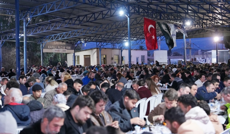 Başkan Kotan İftar Sofrasında Vatandaşlarla Buluştu