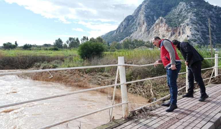 Başkan Kotan, Fırtına Sonrası Sahada İncelemelerde