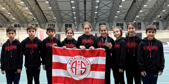 Berra Nisa, Bursa’da Gümüş Madalya Kazandı!