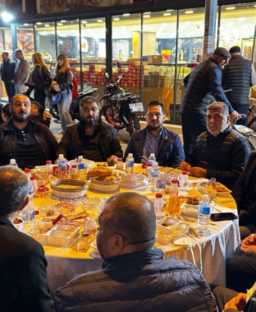 Avşar Ailesi’nden Mevlid-i Şerif ve İftar Programı