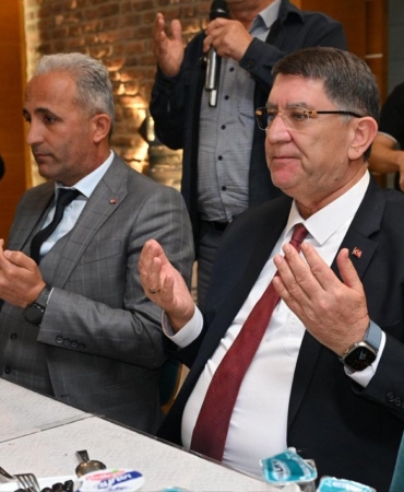Antalya Esnafı İftar Sofrasında Buluştu