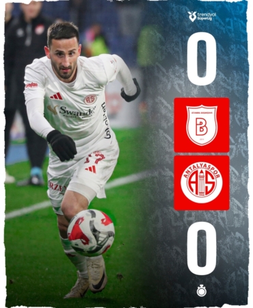 Antalyaspor, Başakşehir ile 0-0 Beraber Kaldı!