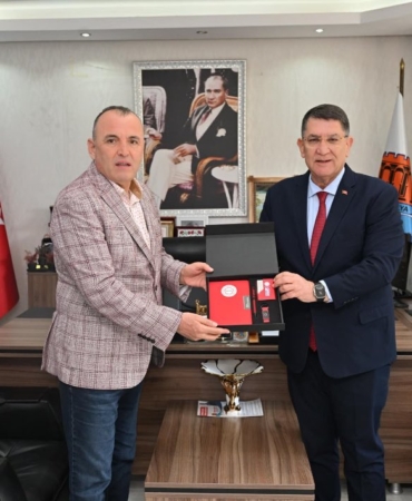 Başkan Süleyman Şahin Güven Tazeledi!