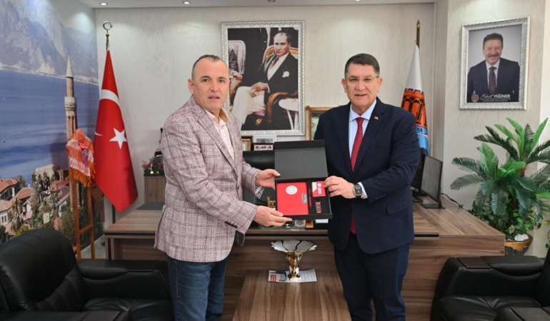 Başkan Süleyman Şahin Güven Tazeledi!