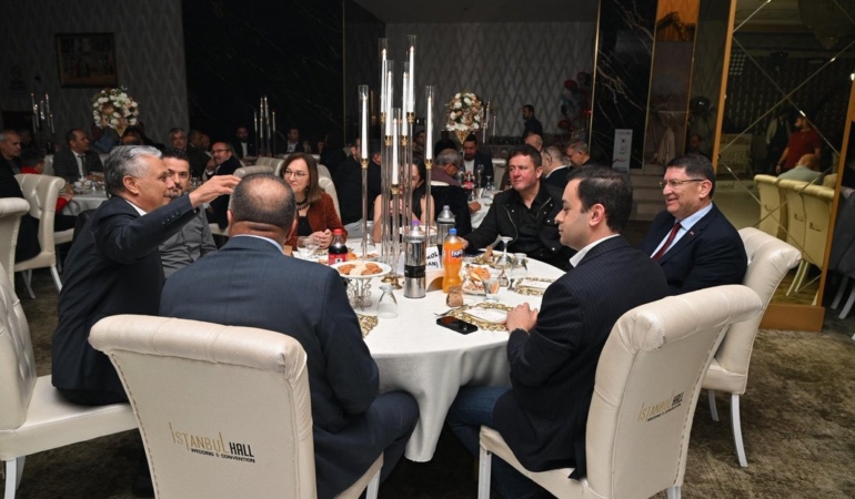 Genç Çiftin Düğününe Büyük Katılım!