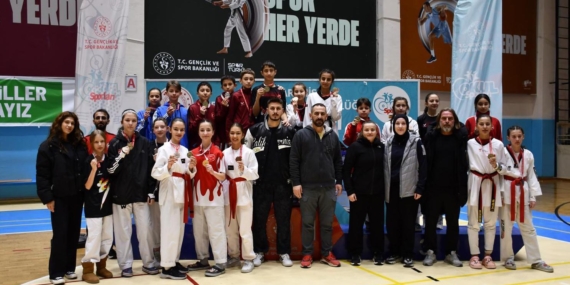 Yıldızlar tekvando müsabakaları tamamlandı