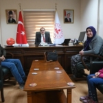 Kaymakam kendisine mesaj gönderen öğrenciyi makamında ağırladı
