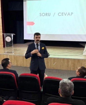 Lise öğrencilerine eğitim