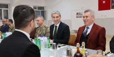 Kışlada iftar programı