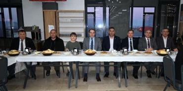 Muhtarlarla iftar buluşması