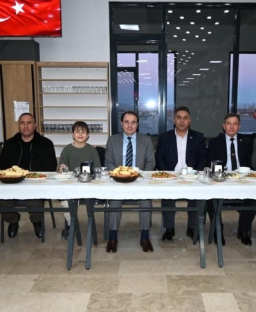 Muhtarlarla iftar buluşması