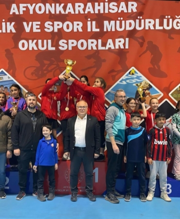Masa tenisinde kazananlar belli oldu
